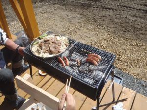 ジンギスカンは子供が食べても大丈夫 いつから安心して食べれるの あいらぶぽーぽき